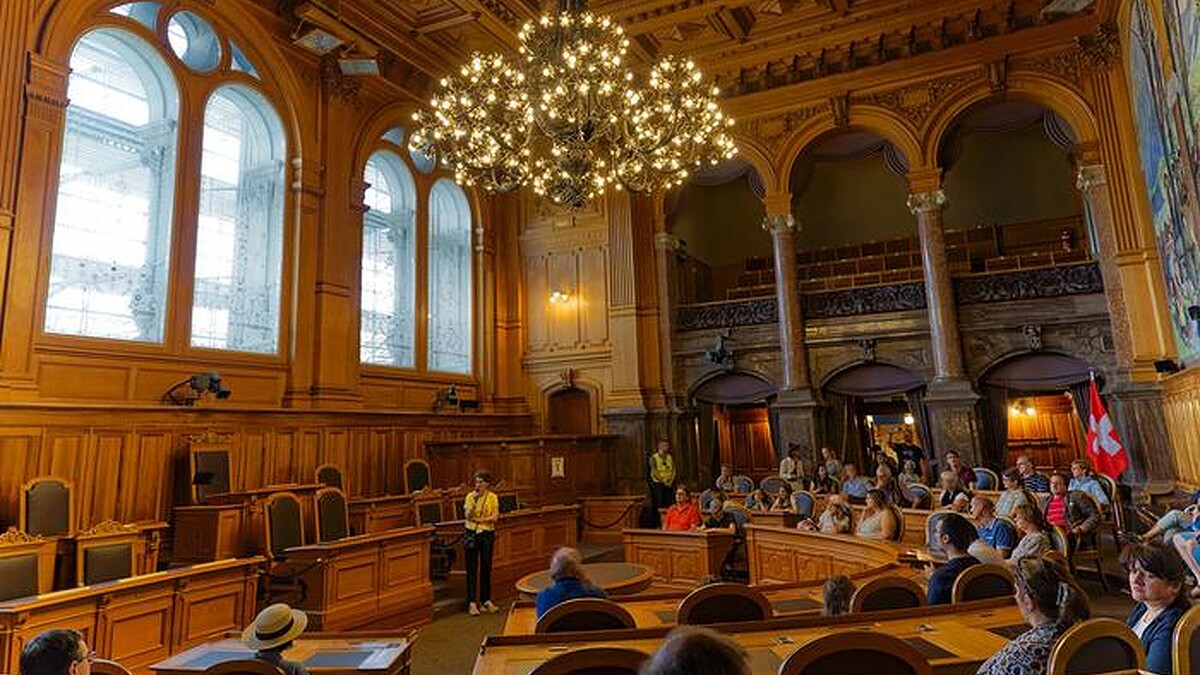 Fribourg Belediye Meclisi Üyeleri Filistin Yardımı Reddine İstifa Etti