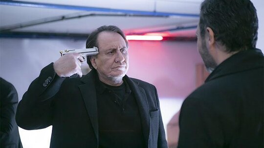 Hüsnü'nün en zor sınavı! Arka Sokaklar'da heyecan dorukta