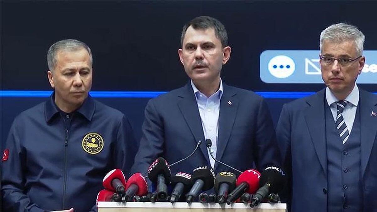 İstanbul Depremi Sonrası 3 Bin Kişilik Tespit Ekibi Sahada