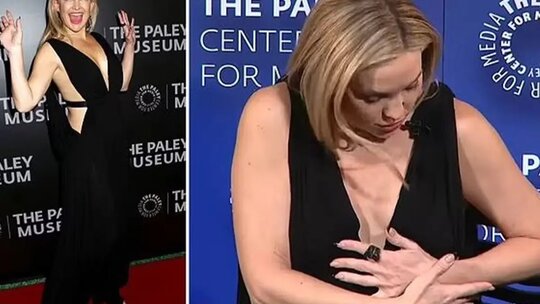 Kate Hudson'un dekolteli elbise kazaları gülüşmelere neden oldu