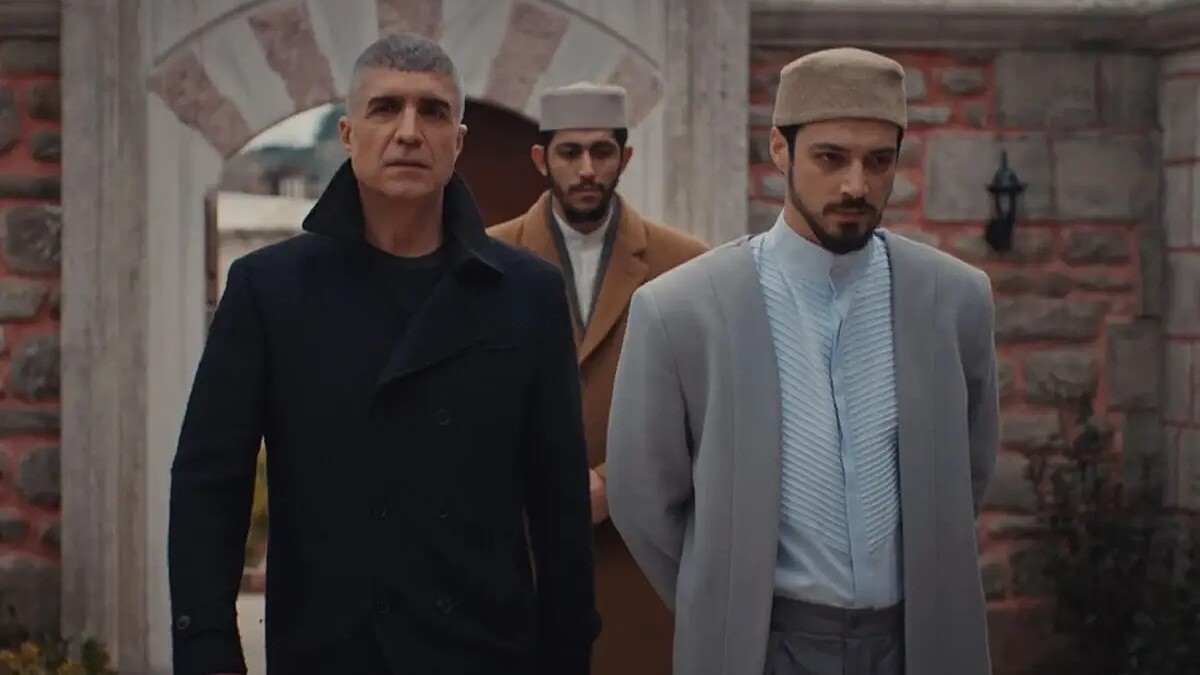 Kızıl Goncalar'ın Finalinden Sonra Mert Yazıcıoğlu'nun Yeni İmaji Şaşırttı