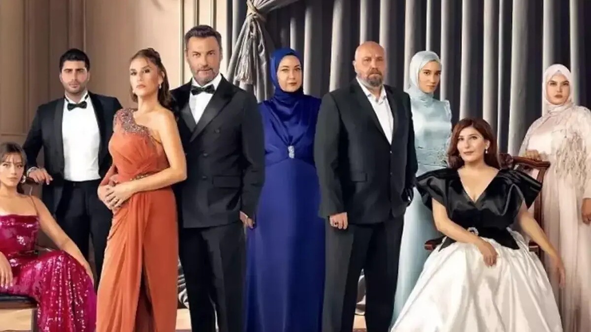 Kızılcık Şerbeti'nde Sibel Taşçıoğlu ve Şebnem Bozoklu ayrılığı!