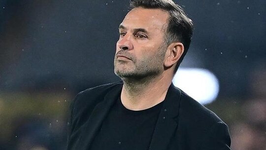 Okan Buruk ve Afra Saraçoğlu'nun Galataport'ta yemek yeme görüntüleri aşk dedikodusu yarattı