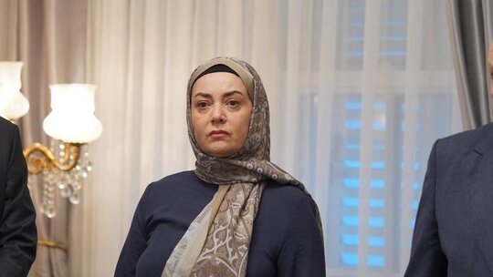 Sibel Taşçıoğlu, "Kızılcık Şerbeti" dizisinden ayrıldı! Senaristle yaşadığı kriz gündemde