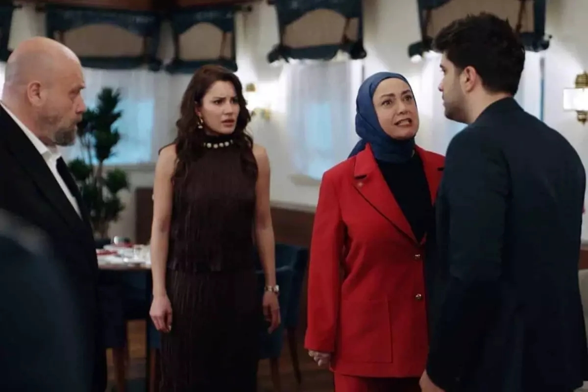Sibel Taşçıoğlu, Kızılcık Şerbeti'nden ayrılıyor! Sebep belli oldu