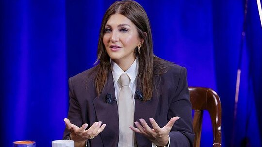 Takıntılı hayranı eve bıçak yolladı, sanatçı polise başvurdu