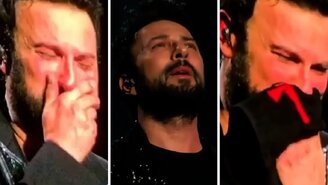 Tarkan'ın ilk konserinde annesini kaybetmesiyle yaşadığı duygusal anlar konseri renklendirdi