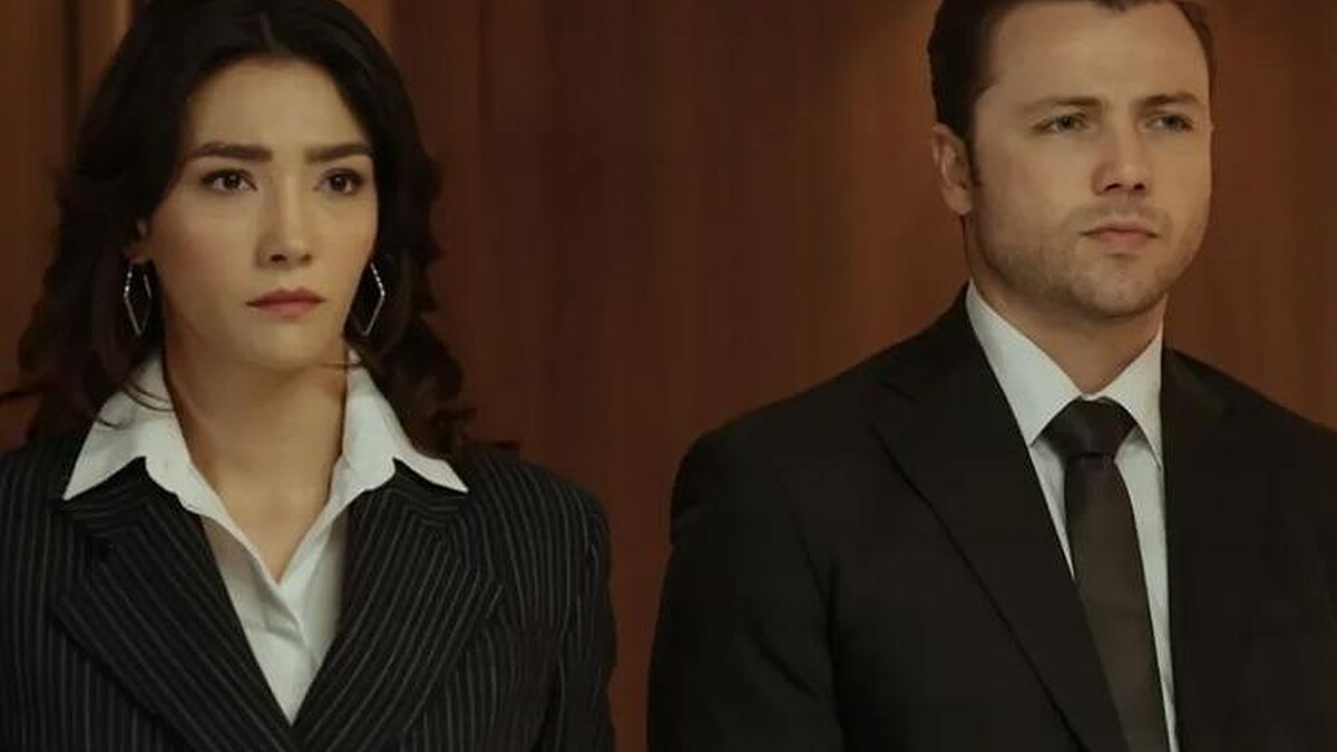 Teşkilat dizisine Aybüke Pusat yerine Gülsüm Ali mi geliyor?