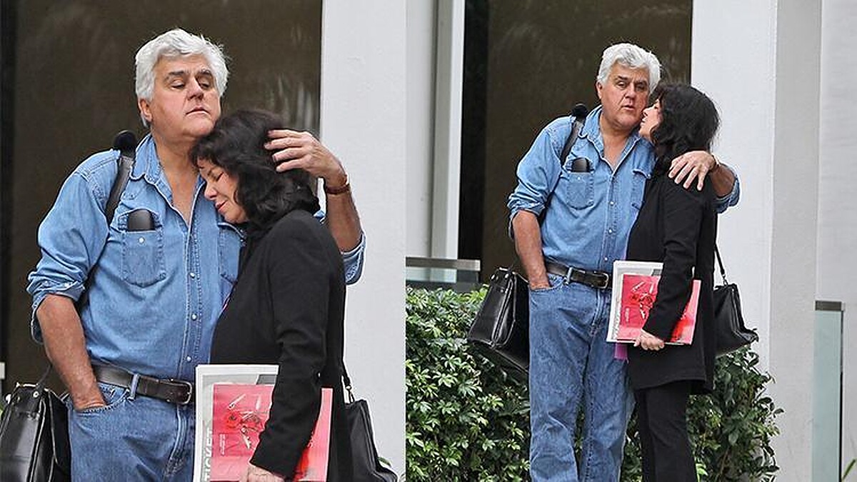 Ünlü sunucu eşine olan sevgisini gösterdi!