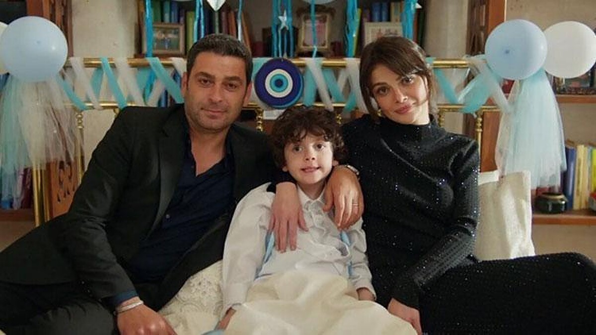 Uzak Şehir'de Cihan ve Alya'nın duygusal yakınlaşması ve Reyhani şovu gündemde