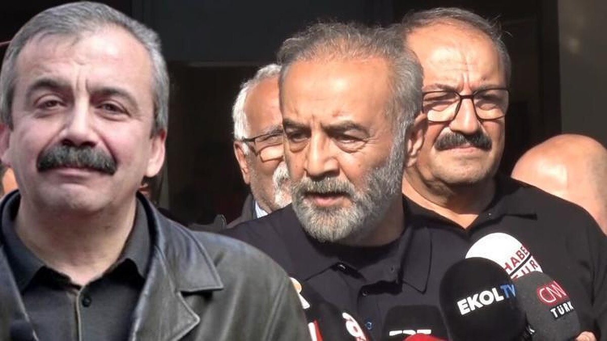 Yılmaz Erdoğan: Sırrı Süreyya Önder'e ihtiyacımız var