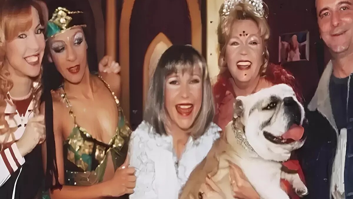 Zuhal Topal ve İnci Türkay Sihirli Annem'in Yıldızları Buluştu! Gözlerden Kaçmayan Detay...