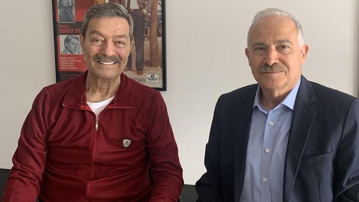 Kadir İnanır'ın son halini paylaşan eski vekil!