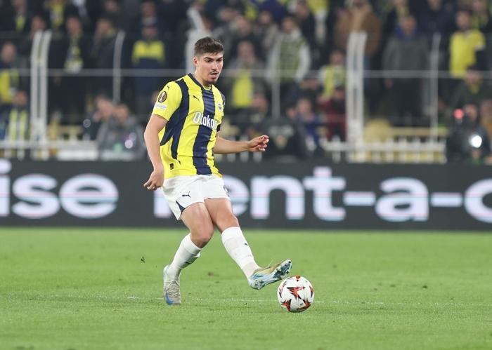 Fenerbahçe'nin genç yıldızı Yusuf Akçiçek için rekor teklifler!