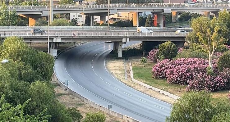 Ege Denizi'nde 6 büyüklüğünde deprem! İzmir ve Muğla'da hissedildi