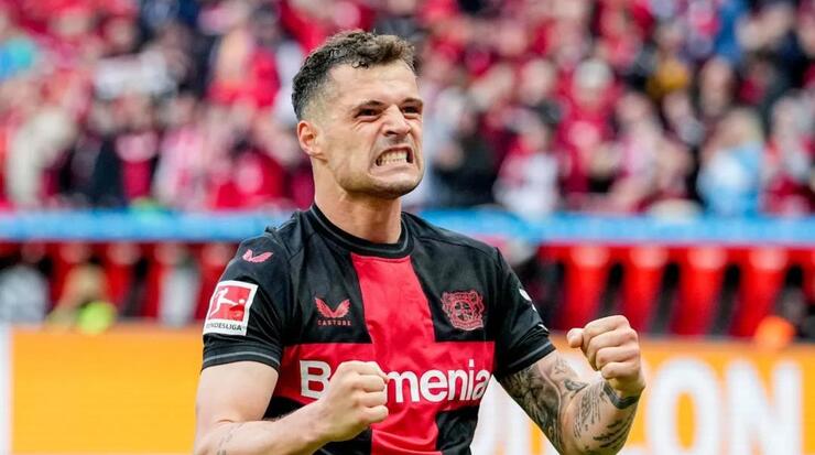 Galatasaray ve Fenerbahçe Xhaka için kıyasıya rekabet ediyor!