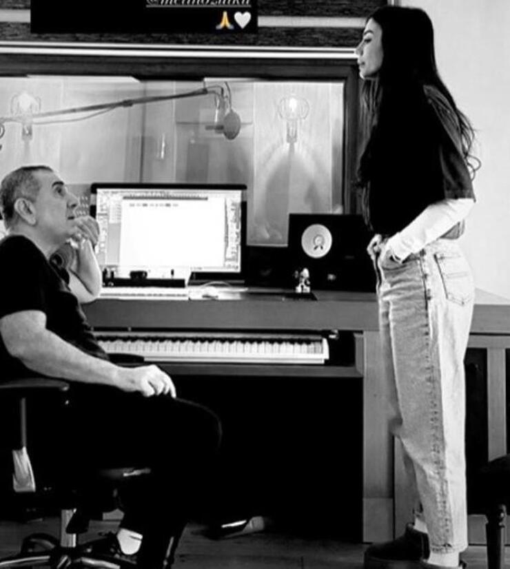 Demet Özdemir'den müzik hayali için büyük adım