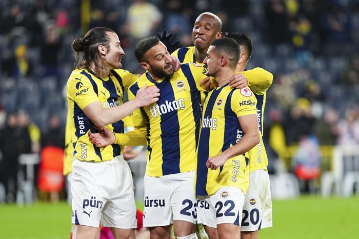 Cenk Tosun'un geleceği netleşti: Süper Lig'e dev transfer!