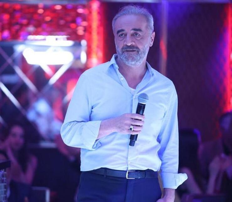 Yılmaz Erdoğan, Azem karakteriyle pavyonda türkü söyledi!