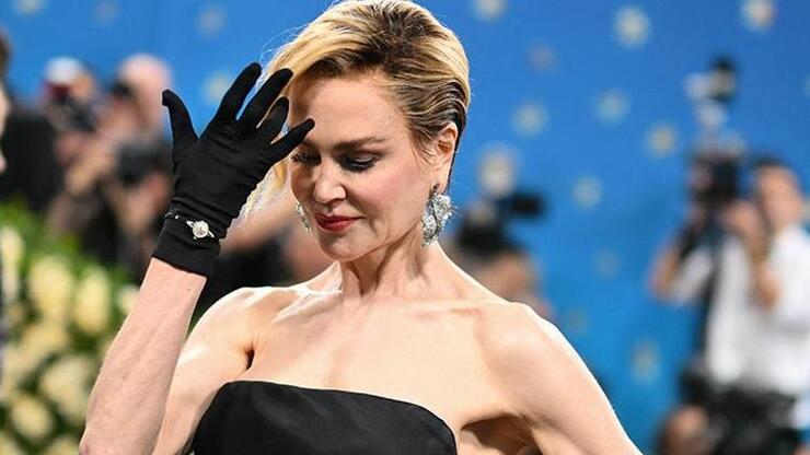 Nicole Kidman, Met Gala'da saçlarını kestirerek geceye damga vurdu!