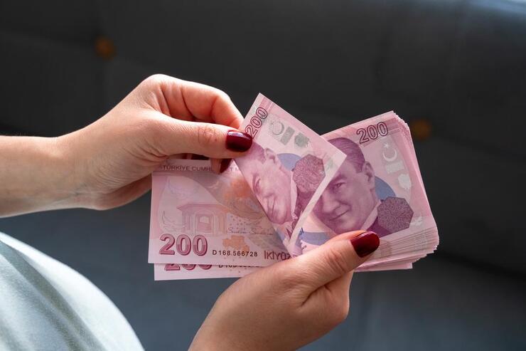 Doğum borcu silinecek! Krediye yeni düzenleme ve iş hakkı teklifi