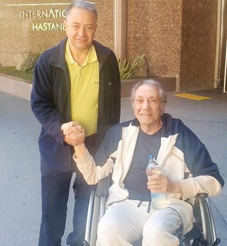 İzzet Altınmeşe'ye iki stent takıldı, sağlık durumu iyi