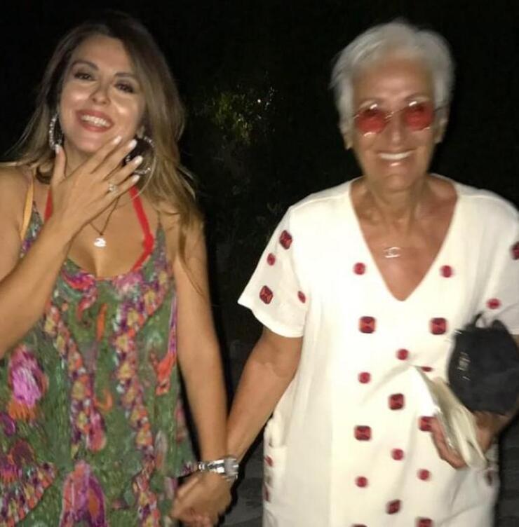 Aslı Hünel ve Saruhan Hünel'in acı günü: Annelerini kaybettiler