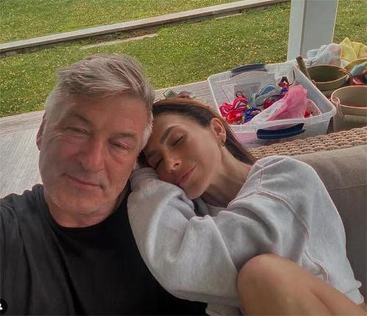 Alec ve Hilaria Baldwin: Evlilik krizinden sonra yedi çocukla mutlu bir hayat