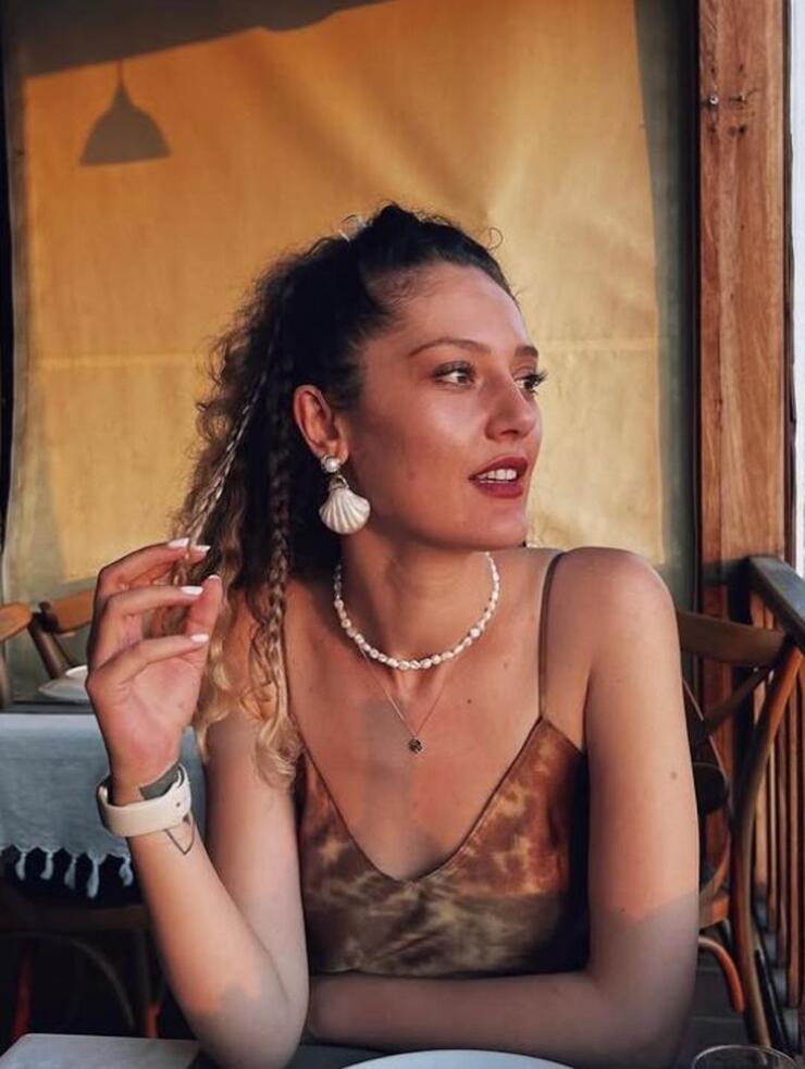 Bülent Şakrak'ın yeni sevgilisi Duygu Arabacıoğlu ile ilişkisi sosyal medyada duyurdu