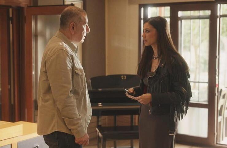 Demet Özdemir ve Metin Özülkü buluşması müzik dünyasında heyecan yarattı
