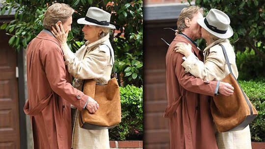 70’lik aşıklar Meryl Streep ve Martin Short New York sokaklarında öpüşürken görüntülendi!