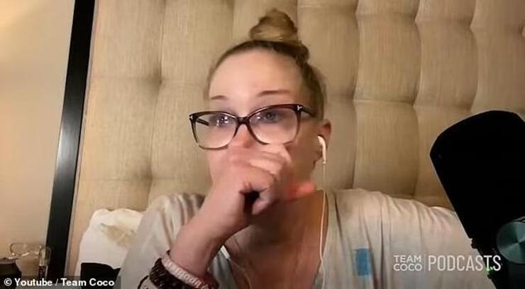 Ünlü oyuncu Christina Applegate'den acı itiraf: MS hastalığıyla zorlu mücadele!