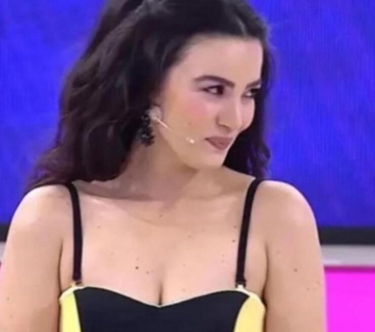 Emel Özkızıltaş, İşte Benim Stilim'e geri döndü! Sosyal medya estetik iddialarını konuşuyor