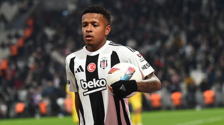 Beşiktaş'tan flaş açıklama: Yeni transfer domuz gribi!