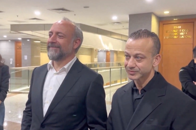 Halit Ergenç ve Rıza Kocaoğlu'nun aylık geliri mahkemede ortaya çıktı