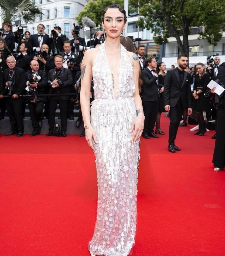 Hande Erçel, Birce Akalay ve Damla Sönmez Cannes Film Festivali'nde!