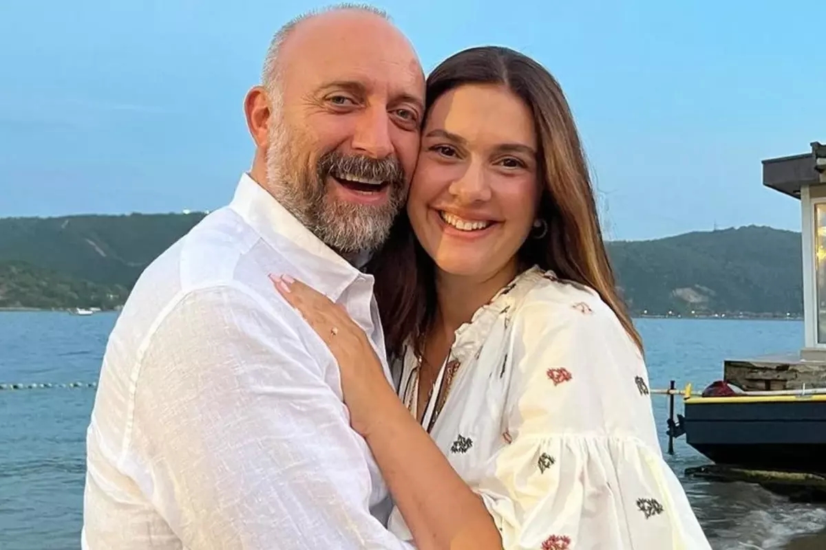 Bergüzar Korel'un üç yaşındaki kızı Leyla'nın son halini paylaştı