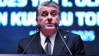 Beşiktaş Başkanı Serdal Adalı'dan transfer açıklaması: Borç azaltılacak, yeni projeler geliştirilecek