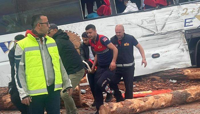 Çanakkale'de zincirleme kaza: 6 ölü, çok sayıda yaralı!
