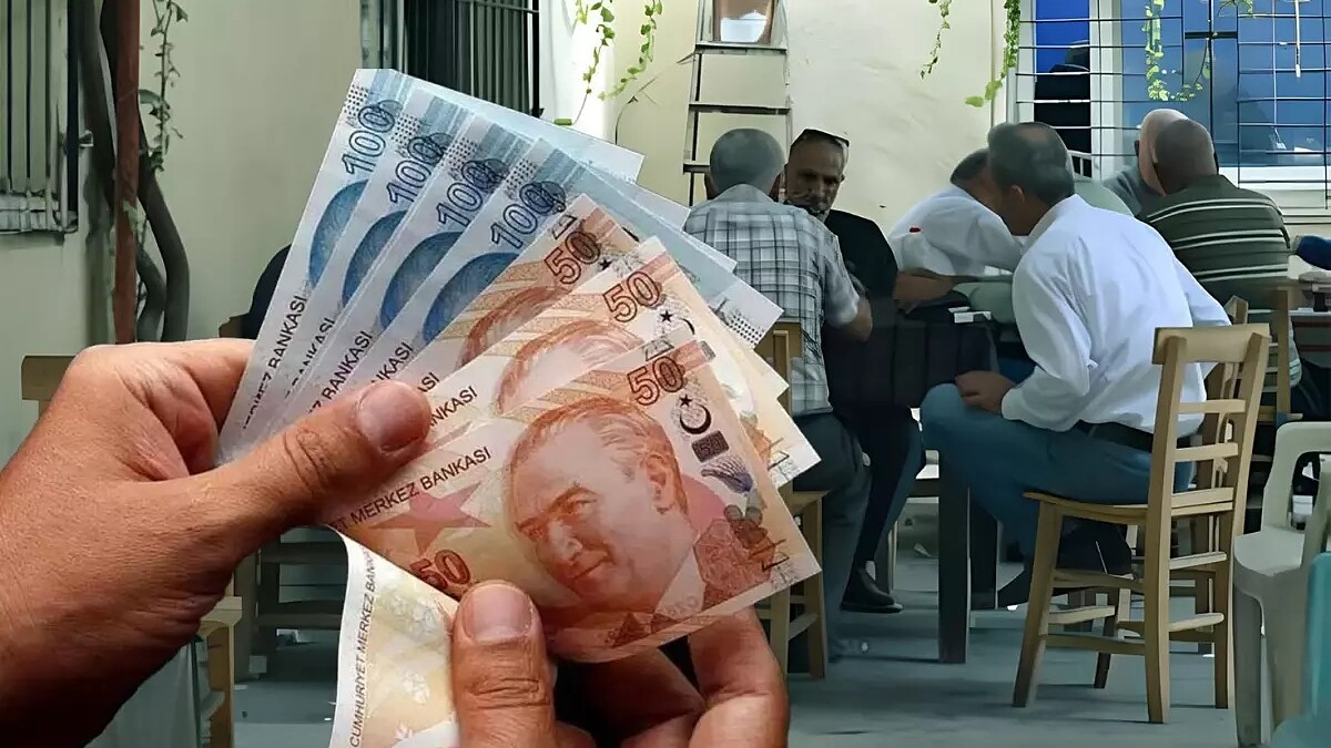 Emekli maaşları ve ikramiyeleri için TBMM'ye sunulan teklif yükseltme öngörüyor