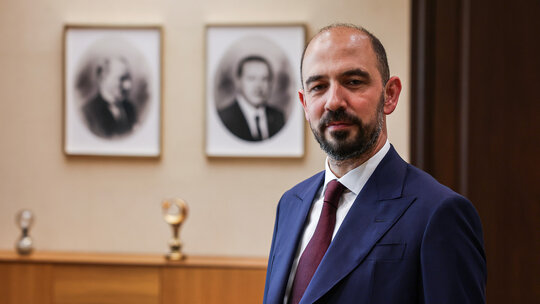 Emlak Konut GYO, 2025'in ilk çeyreğinde 3.253 milyar TL net kâr açıkladı. Şirket,...