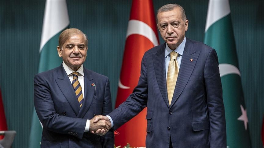 Cumhurbaşkanı Erdoğan, Pakistan ile dayanışmayı vurgulayarak, saldırıda hayatını...
