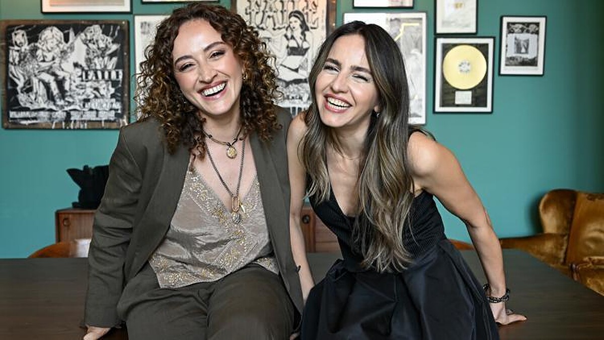 Esra Kızıldoğan ve Dinçel'den Komedi Dolu Film: Sıcak Büfe!