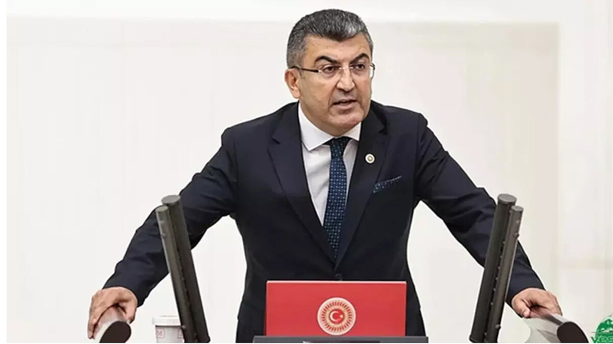 Gelecek Partisi'nden AK Parti'ye bir transfer daha! Konya Milletvekili Hasan Ekici istifa etti.