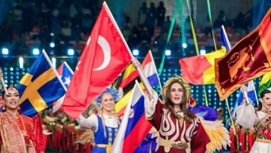 İdil Bilgen'den duygusal paylaşım: "Türk bayrağını taşımak çok özeldi"