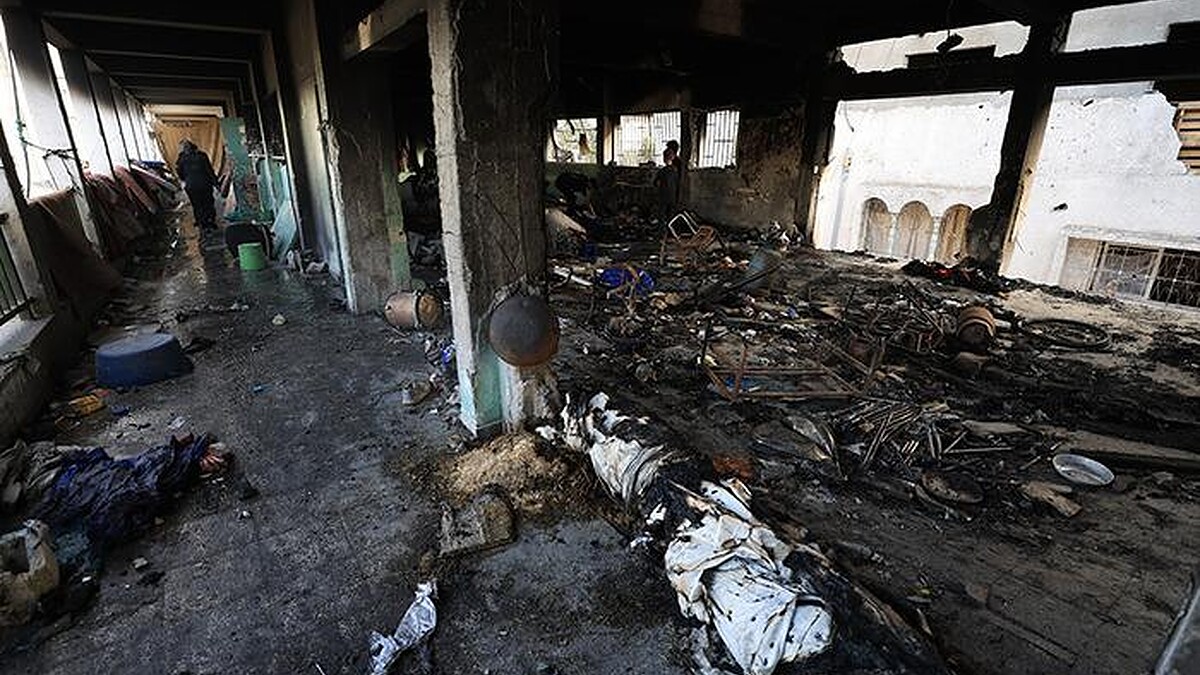 İngiltere, Gazze saldırıları nedeniyle İsrail ile ticaret görüşmelerini askıya aldı