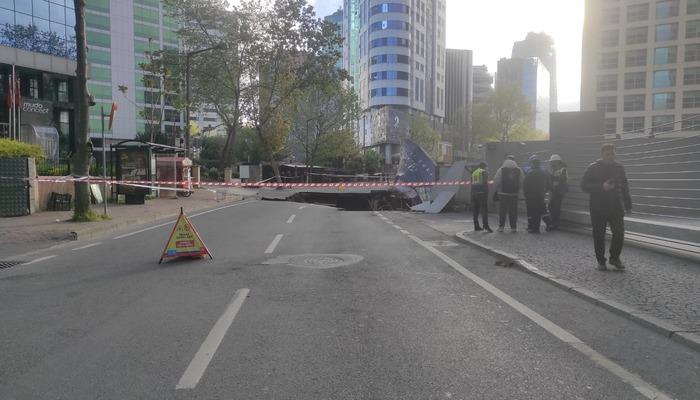 İstanbul Sarıyer'de Maslak Eski Büyükdere Caddesi'nde yol çöktü. Çökme...