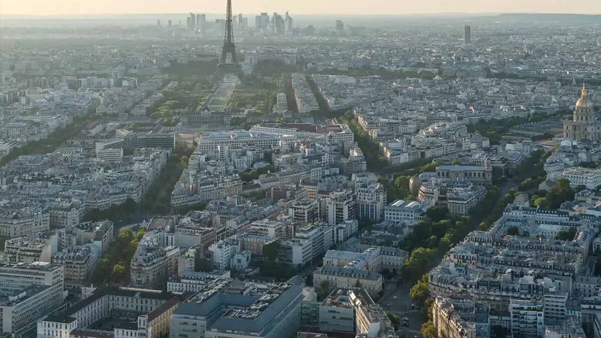 Kanada'dan Fransa'ya seyahat edecek vatandaşlarına terör uyarısı