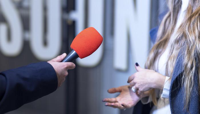 MHP'li İsmail Özdemir, sokak röportajlarının senaryolarla organize edildiğini...
