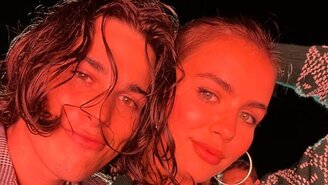 Pierce Brosnan ve eşi Keely Shaye Smith'in Mutlu Evlilik Hikayesi